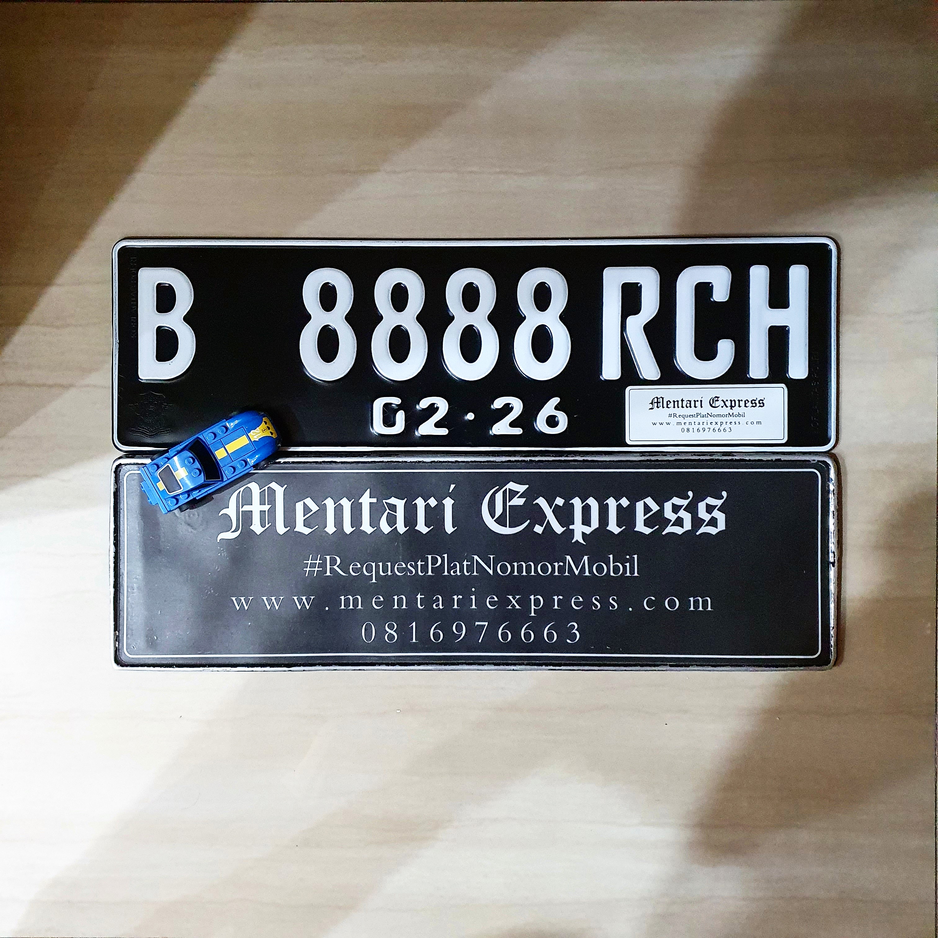 B 8888 RCH